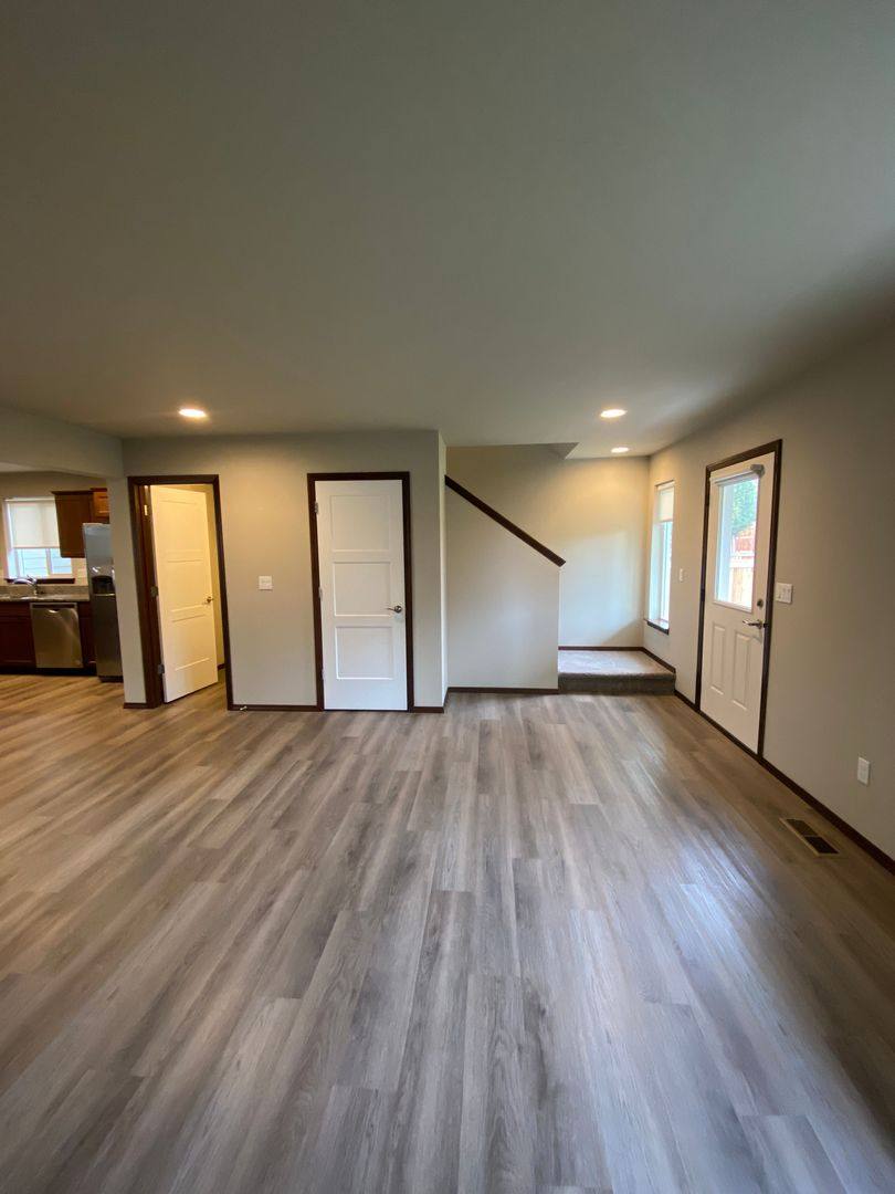 Townhouse for rent at 430 S Kansas Loop, East Wenatchee, WA 98802