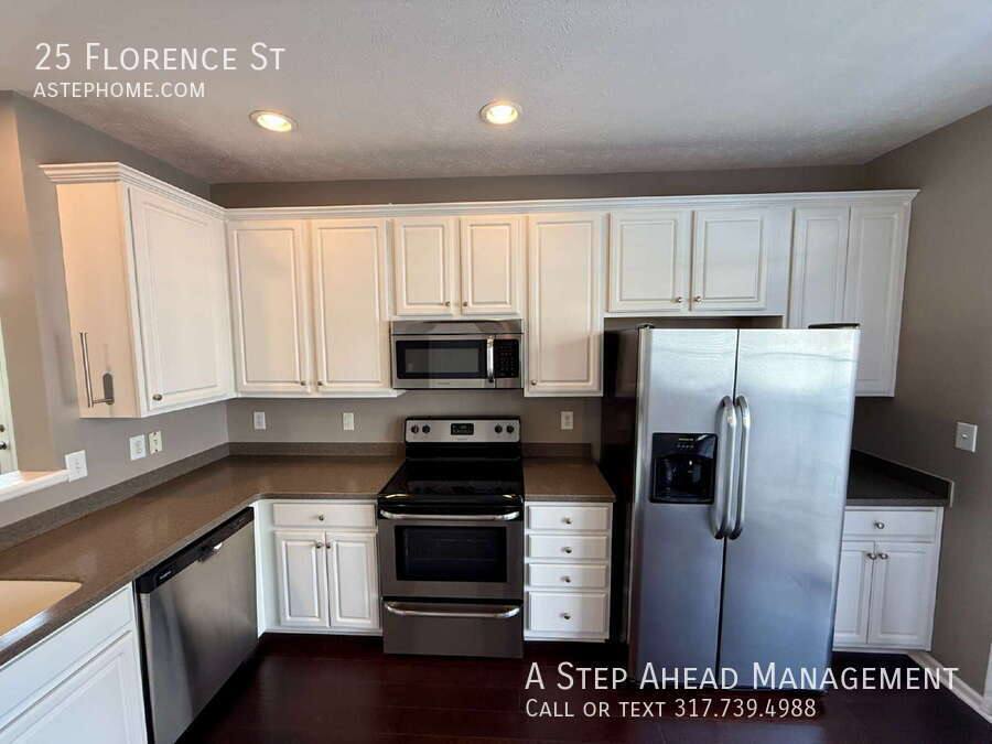 Townhouse for rent at 25 Florence St, Carmel, IN 46032