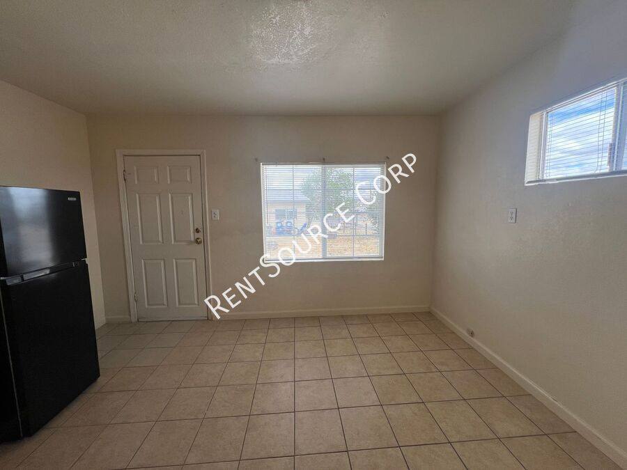 House for rent at 2542 W Main St #C, Barstow, CA 92311