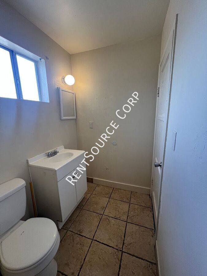 House for rent at 2542 W Main St #C, Barstow, CA 92311