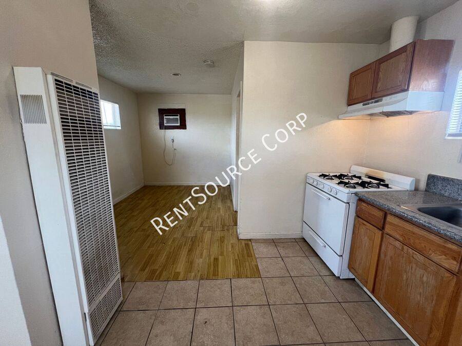 House for rent at 2542 W Main St #C, Barstow, CA 92311