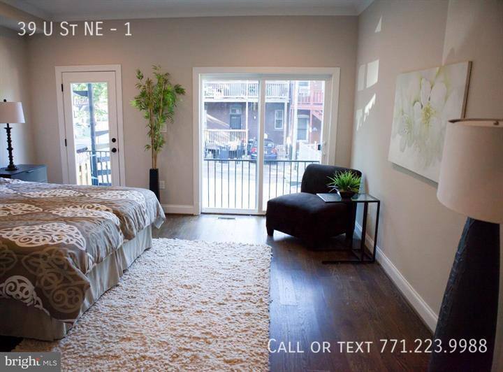 Townhouse for rent at 39 U St NE #1, Washington, DC 20002