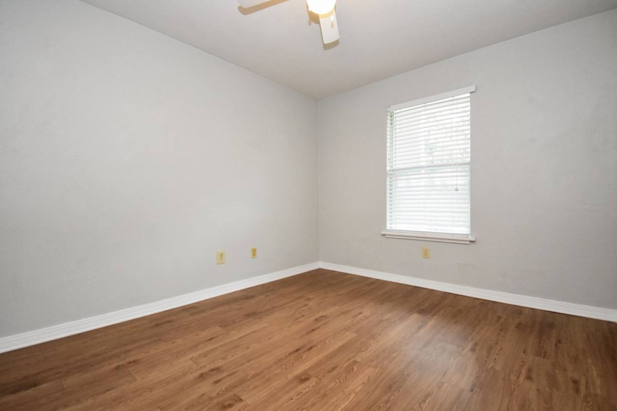 Apartment for rent at 2360 SW Archer Rd, Gainesville, FL 32608