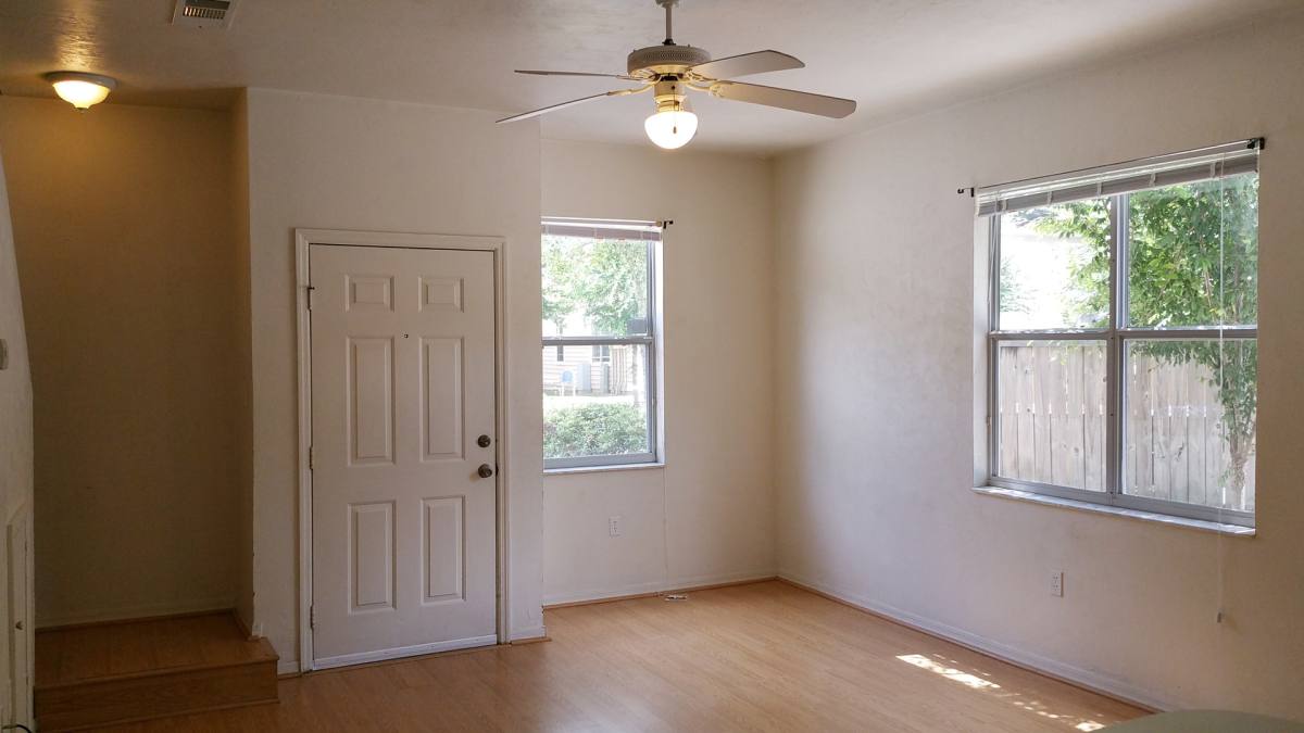 Condo for rent at 1710 NW 7th St, Gainesville, FL 32609