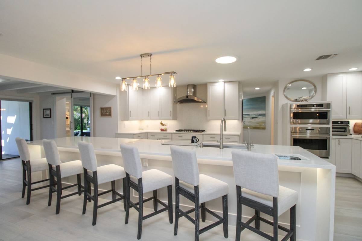 House for rent at 1555 Crayton Rd, Naples, FL 34102