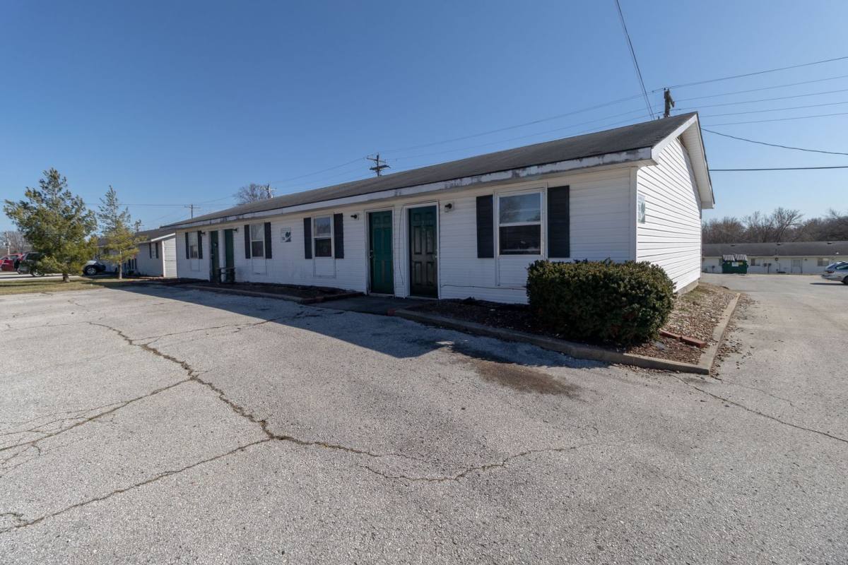 House for rent at 704 W Cunningham Dr, Columbia, MO 65202