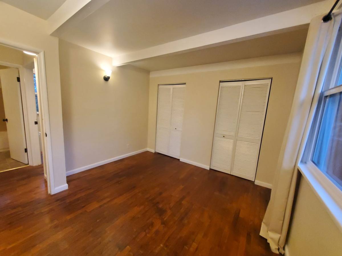 Apartment for rent at 6416 58th Ave NE, Seattle, WA 98115