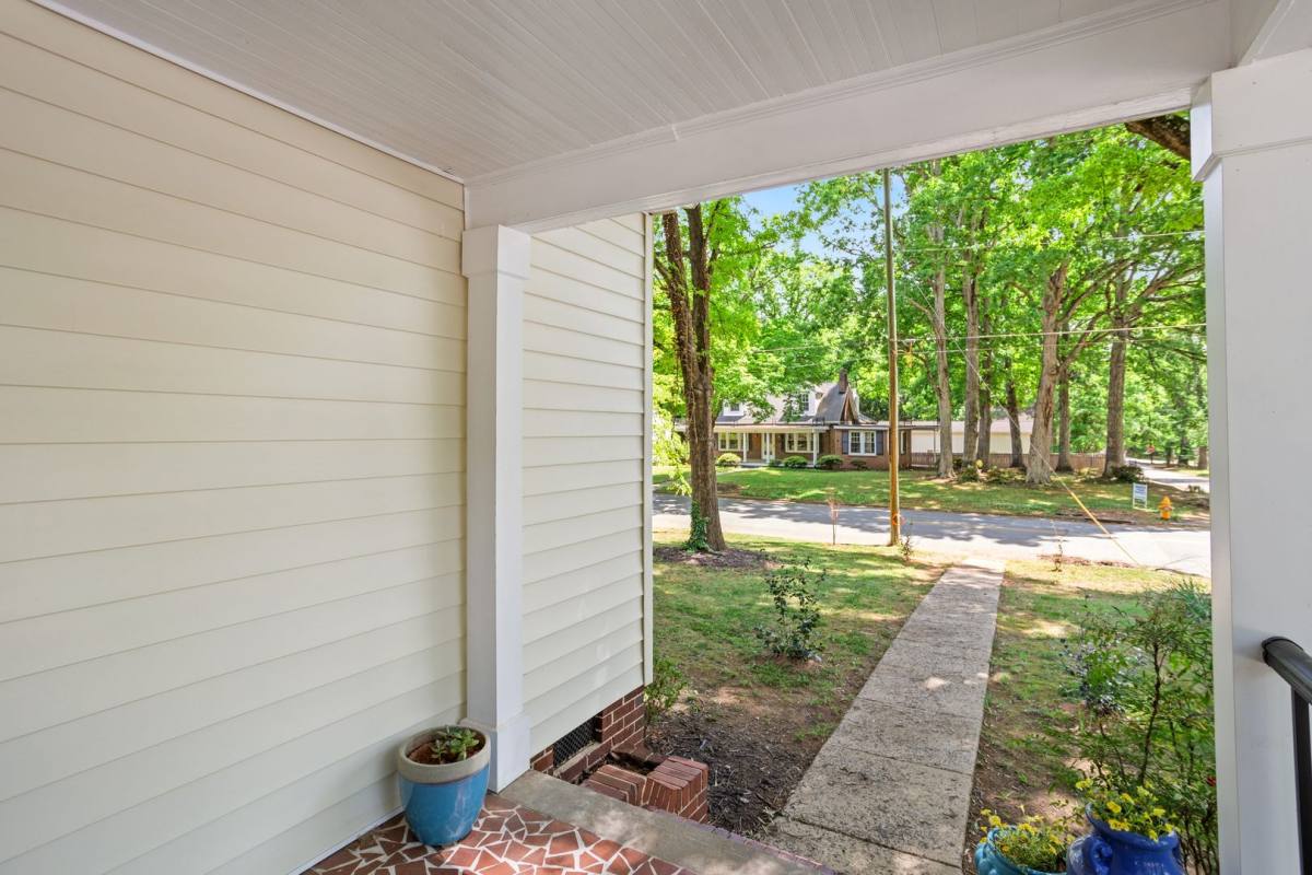 Apartment for rent at 2377 Westfield Ave, Winston Salem, NC 27103