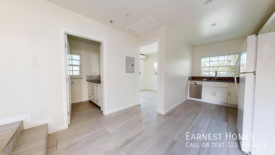 House for rent at 19020 Sylvan St, Reseda, CA 91335