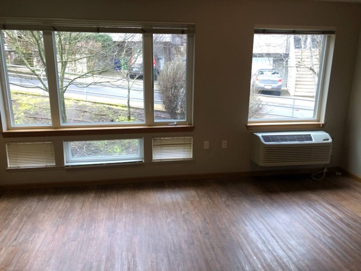 Apartment for rent at 2926 SW 4th Ave, Portland, OR 97201