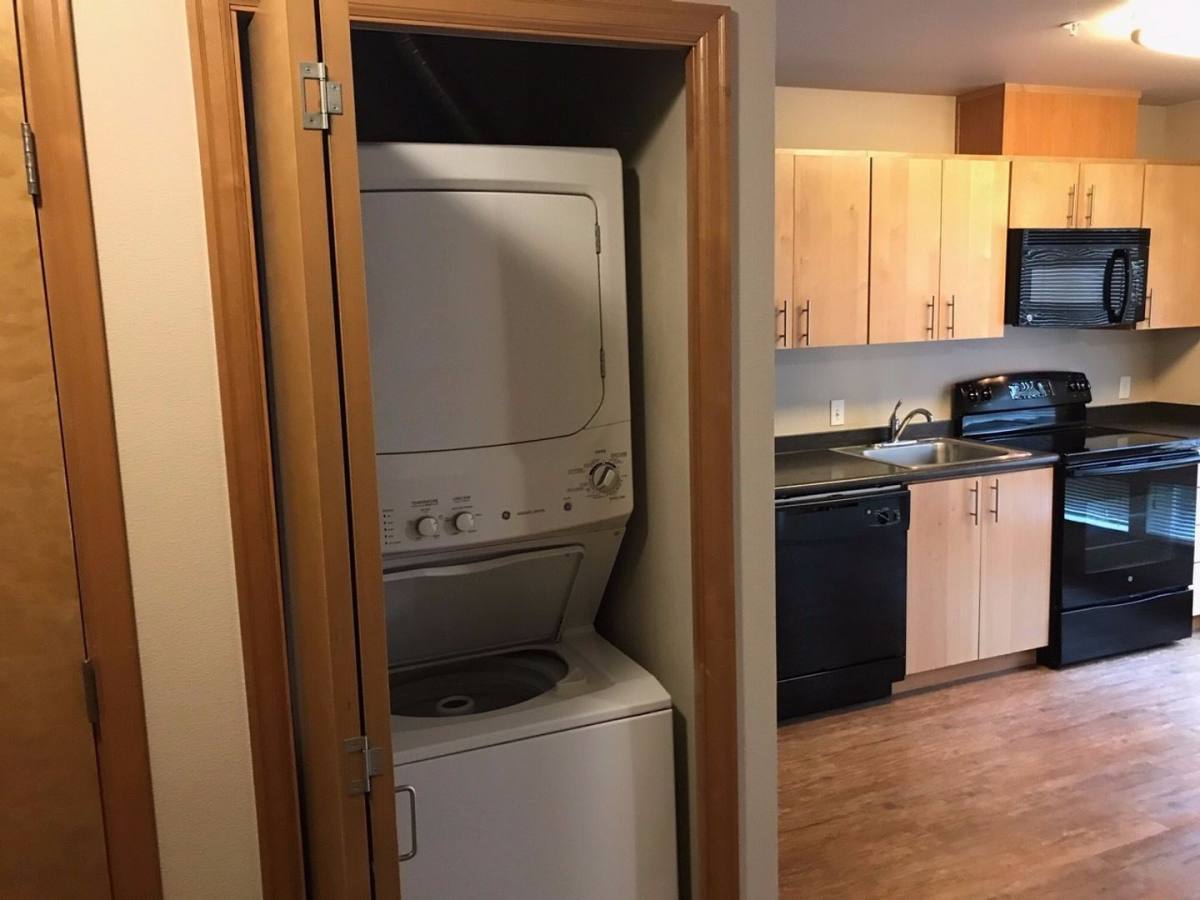 Apartment for rent at 2926 SW 4th Ave, Portland, OR 97201
