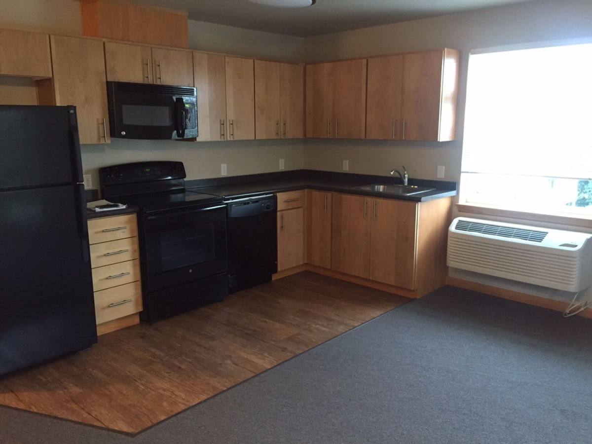 Apartment for rent at 2926 SW 4th Ave, Portland, OR 97201