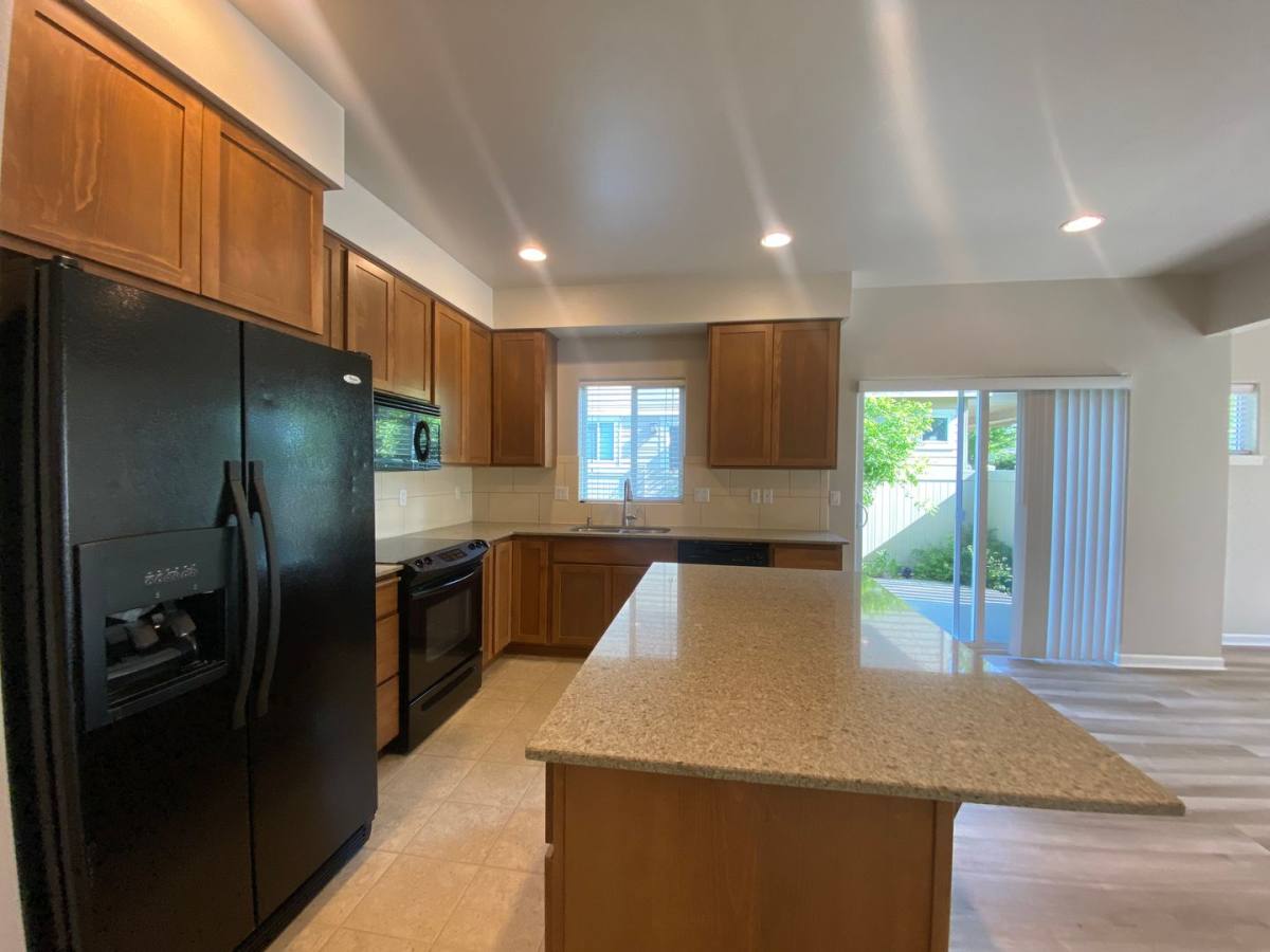 Townhouse for rent at 2130 N Country Vista Blvd, Liberty Lake, WA 99019