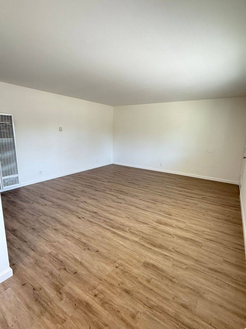 Apartment for rent at 900 Broadway St, Fairfield, CA 94533