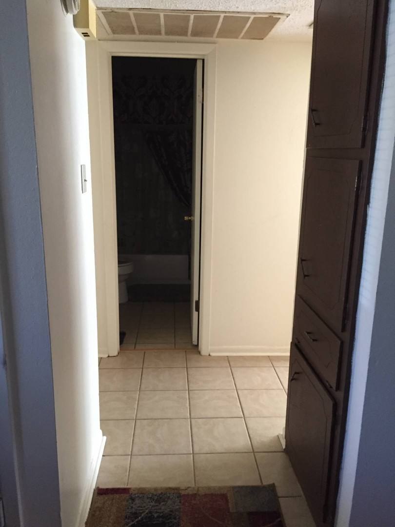 Apartment for rent at 2104 Hunt, Killeen, TX 76543