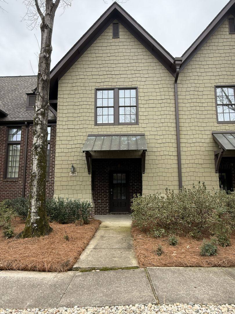 Townhouse for rent at 1543 Inverness Cove Lane, Birmingham, AL 35242