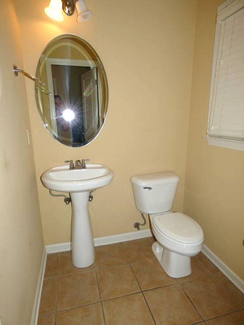 Townhouse for rent at 1543 Inverness Cove Lane, Birmingham, AL 35242