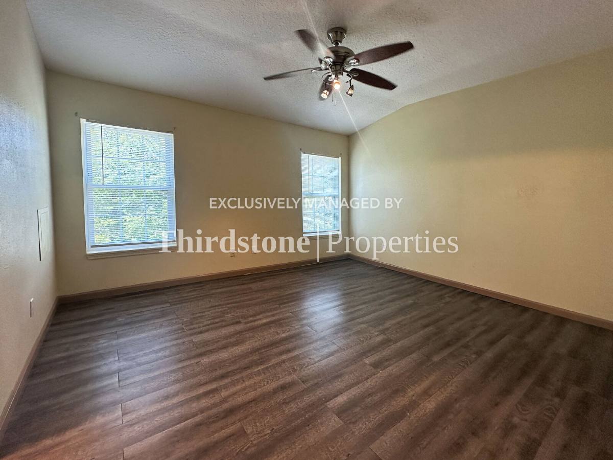 Townhouse for rent at 1660 Biscayne Bay Circle, Jacksonville, FL 32218
