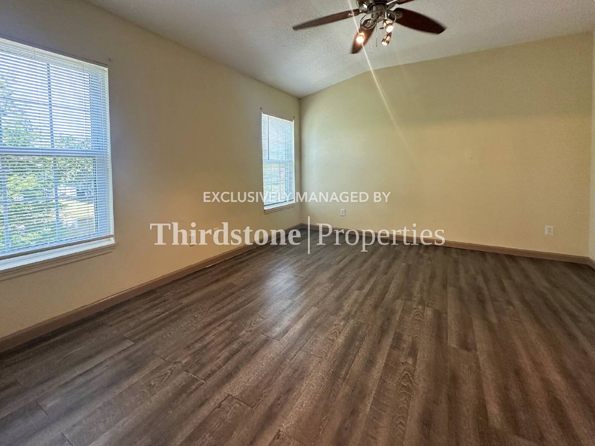 Townhouse for rent at 1660 Biscayne Bay Circle, Jacksonville, FL 32218