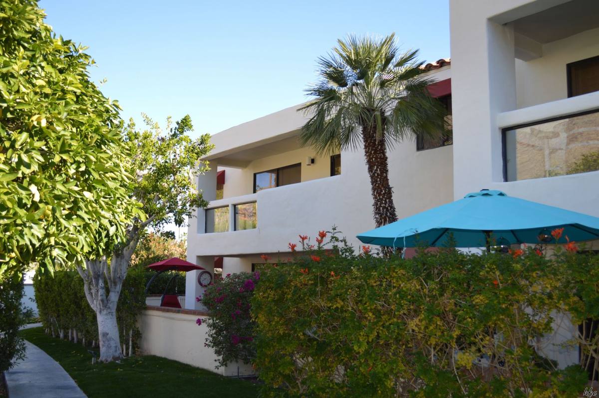 Condo for rent at 255 E Avenida Granada, Palm Springs, CA 92264