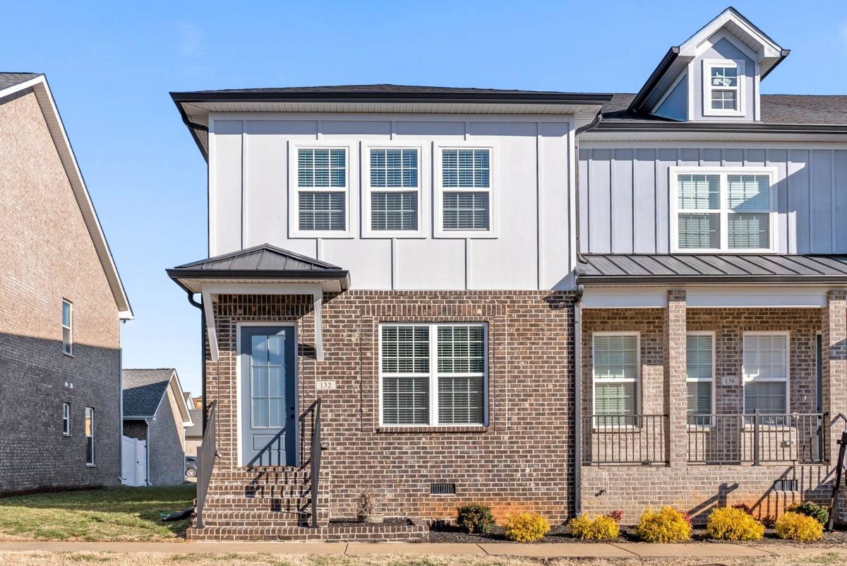 Townhouse for rent at 132 Savannah Ave, Pleasant View, TN 37146