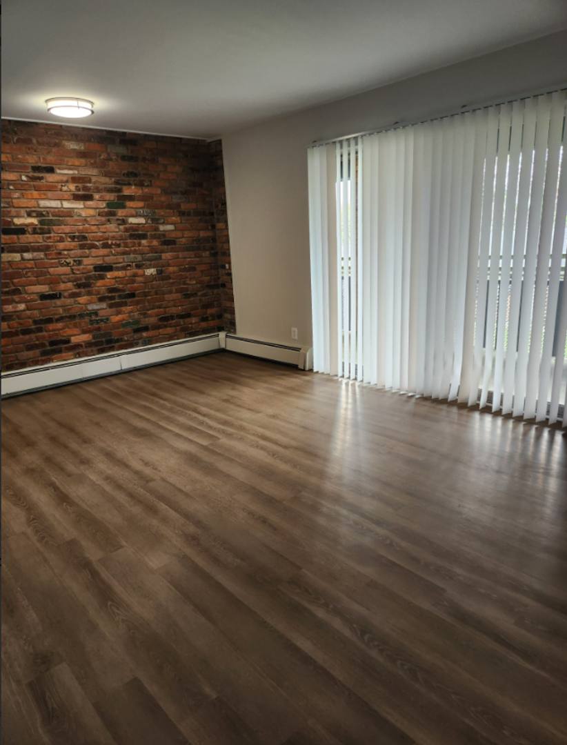 Apartment for rent at 1923 Crooks Rd #18, Royal Oak, MI 48073