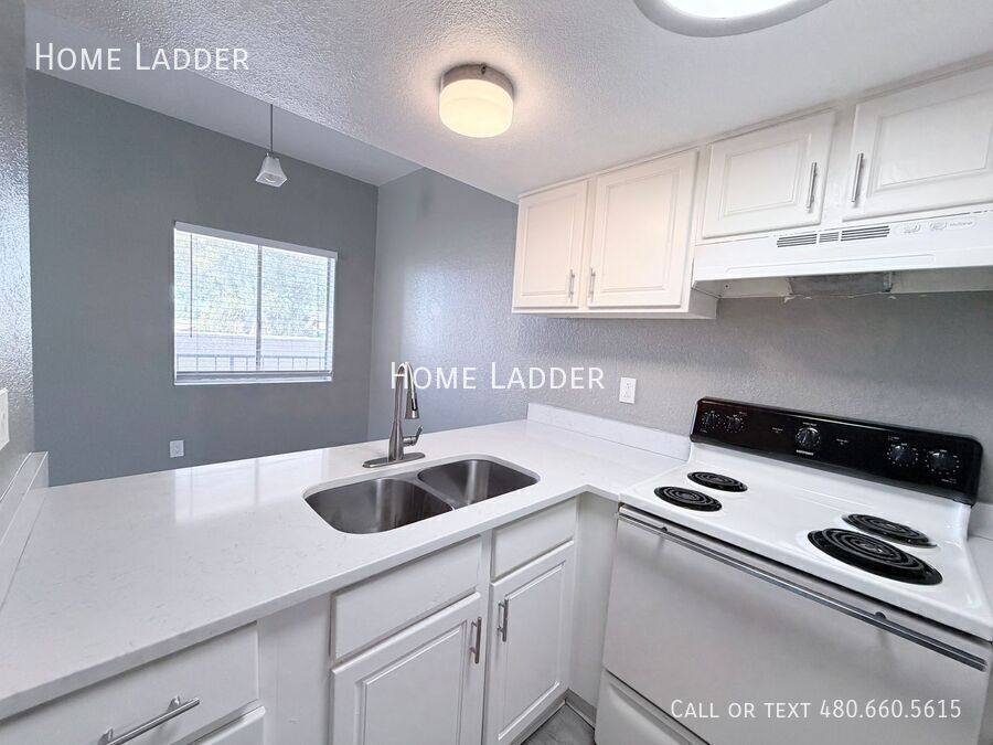 Apartment for rent at 4957 S Park Ave #202, Tucson, AZ 85706