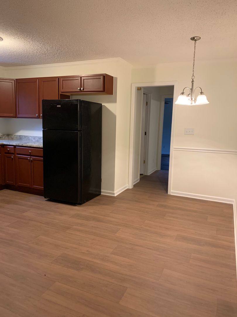 House for rent at 200 Rollingwood Dr, Athens, GA 30605