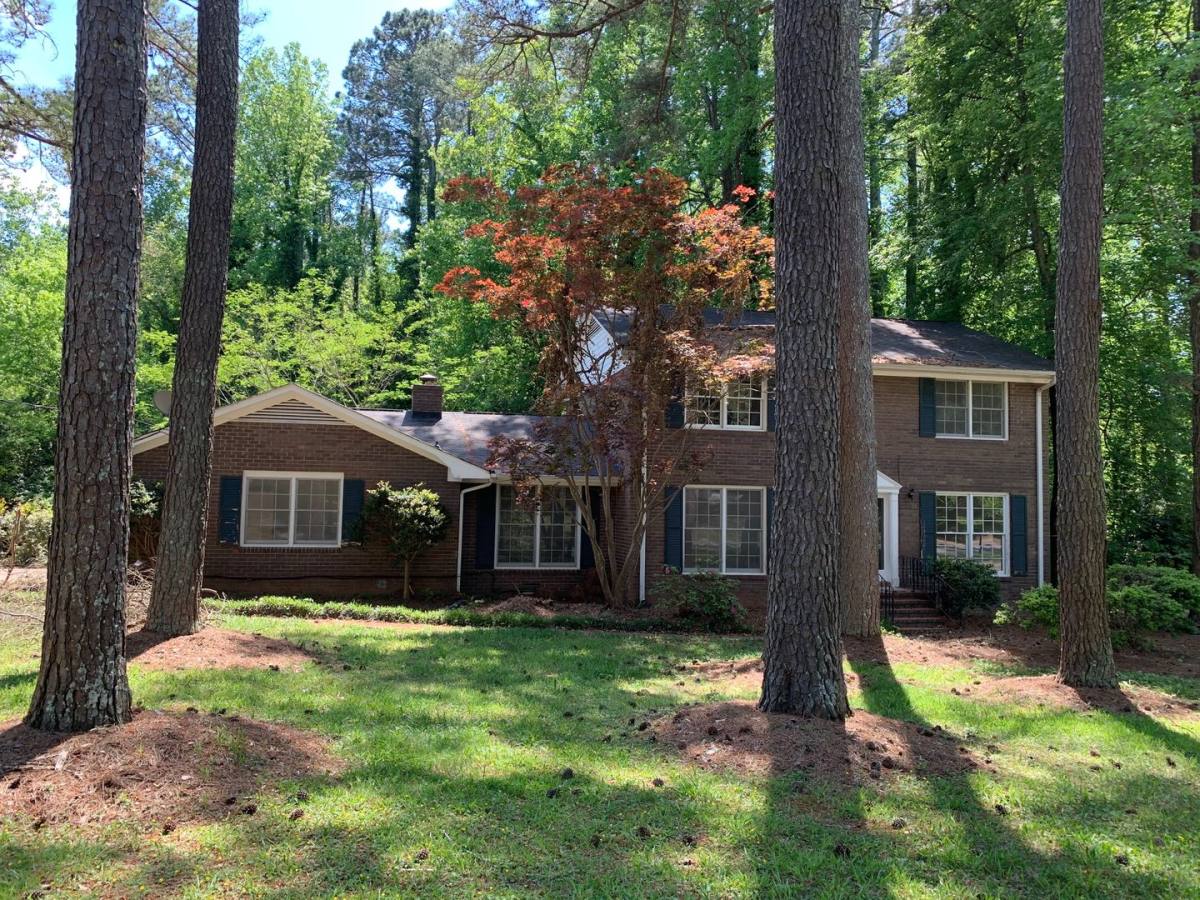House for rent at 200 Rollingwood Dr, Athens, GA 30605