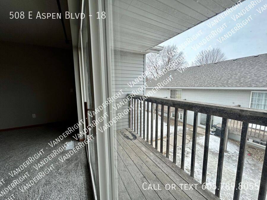 508 E Aspen Blvd #18, Brandon, SD 57005 - Apartment for Rent - Image 7