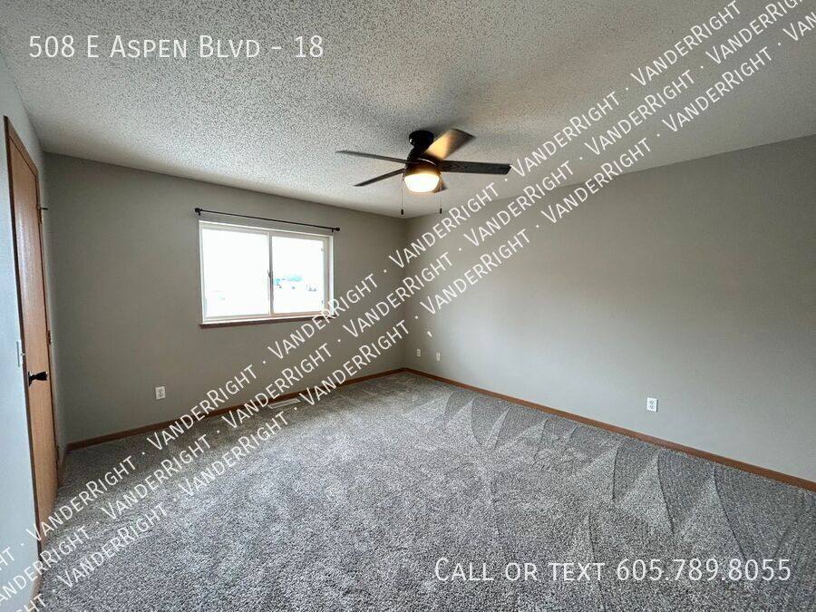 508 E Aspen Blvd #18, Brandon, SD 57005 - Apartment for Rent - Image 8