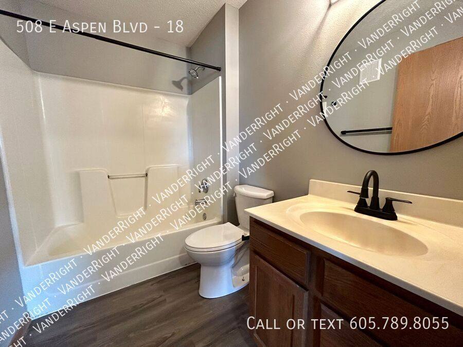 508 E Aspen Blvd #18, Brandon, SD 57005 - Apartment for Rent - Image 10