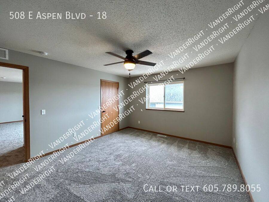 508 E Aspen Blvd #18, Brandon, SD 57005 - Apartment for Rent - Image 9