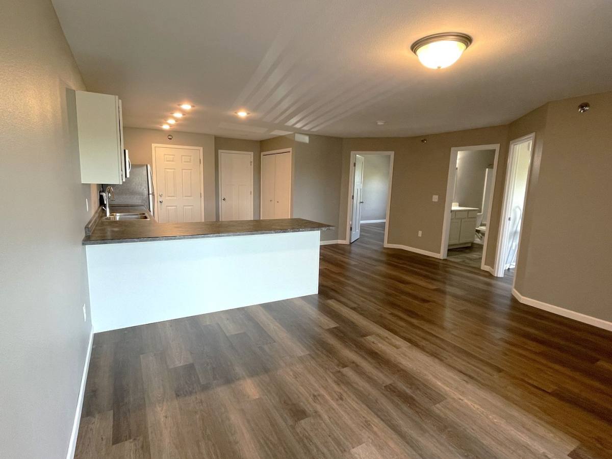 Apartment for rent at 750 E Front St, Albert Lea, MN 56007