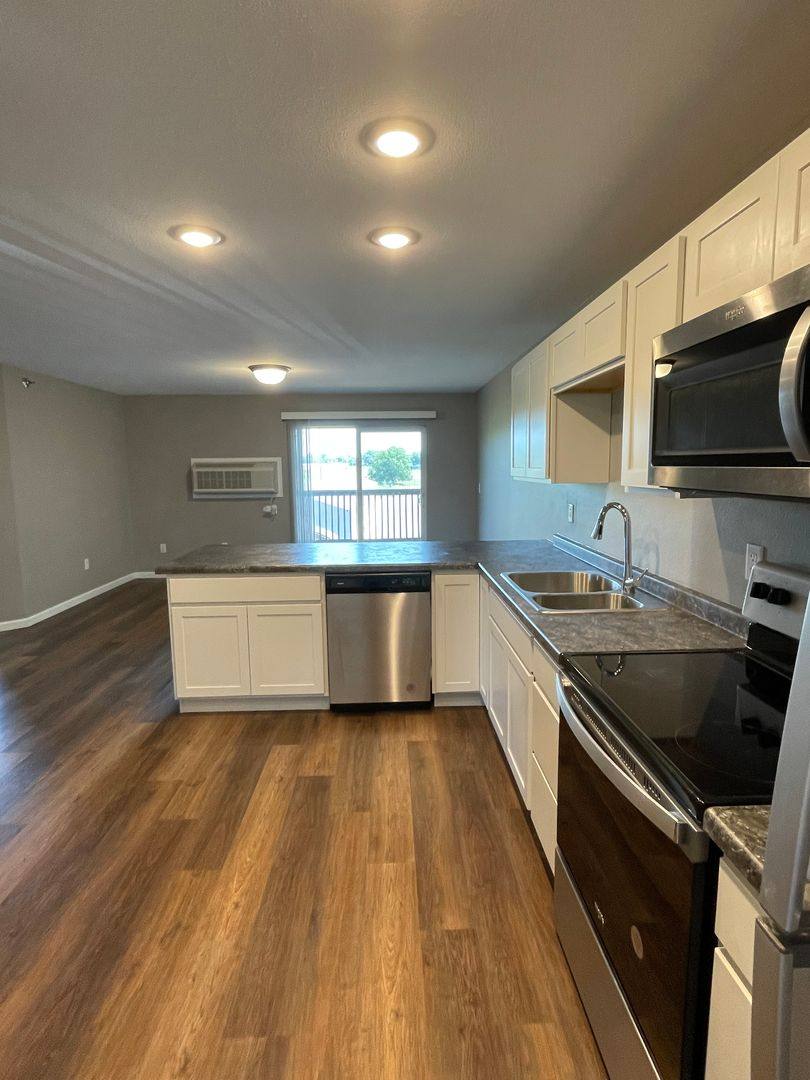 Apartment for rent at 750 E Front St, Albert Lea, MN 56007