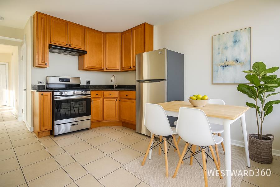 Apartment for rent at 1141 S Francisco Ave #R3, Chicago, IL 60612