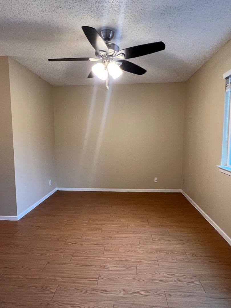 Apartment for rent at 202 E 32nd St #3, Austin, TX 78703