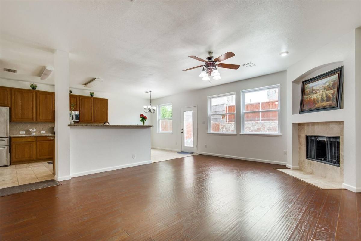 House for rent at 9720 Kingsmill Dr, Plano, TX 75025