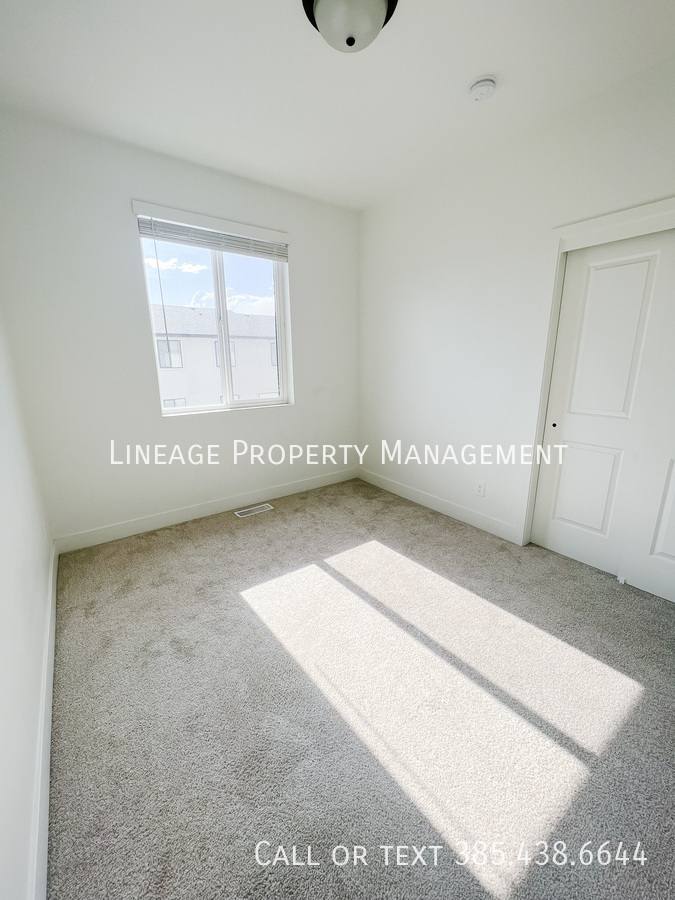 Townhouse for rent at 543 S 1040 W, American Fork, UT 84003