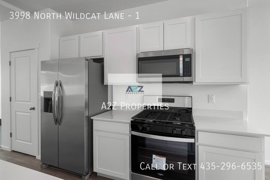 Townhouse for rent at 3998 N Wildcat Lane #1, Eagle Mountain, UT 84005