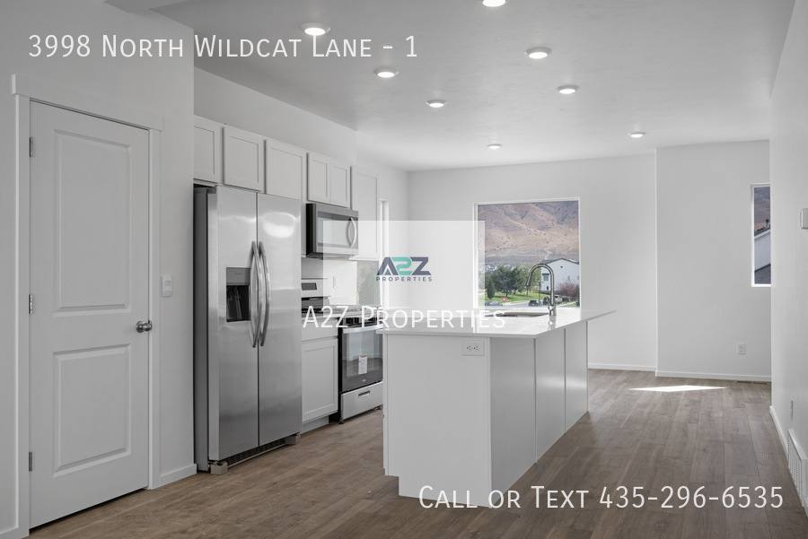 Townhouse for rent at 3998 N Wildcat Lane #1, Eagle Mountain, UT 84005