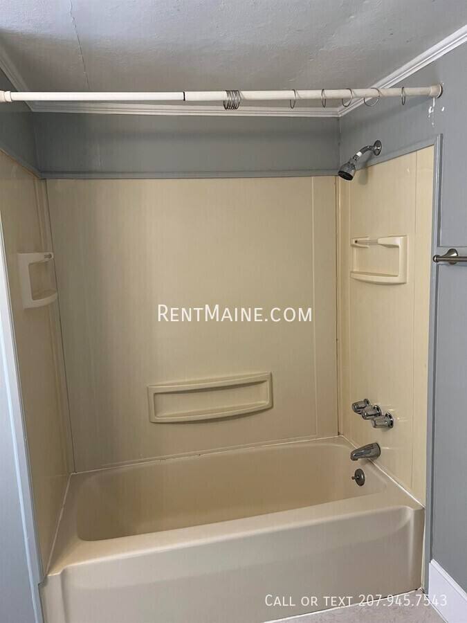 Apartment for rent at 232 Center St #3, Old Town, ME 04468