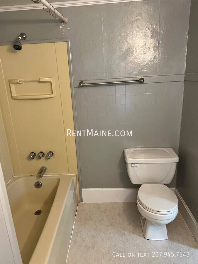 Apartment for rent at 232 Center St #3, Old Town, ME 04468