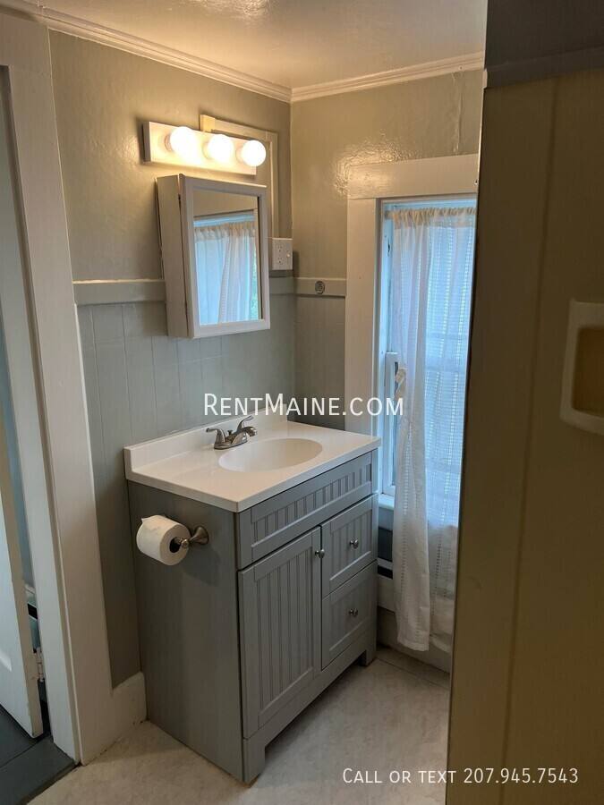 Apartment for rent at 232 Center St #3, Old Town, ME 04468