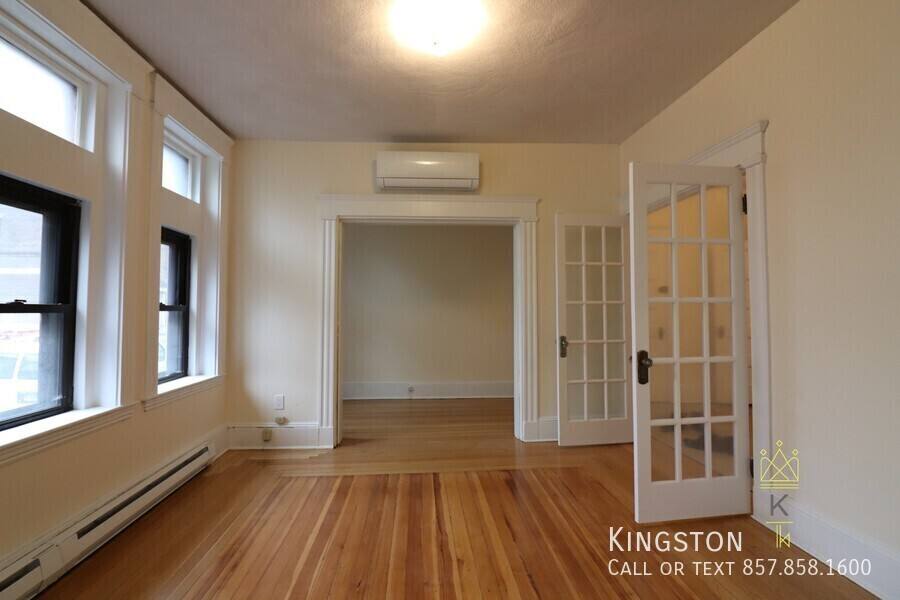 Apartment for rent at 12 Park St #1R, Brookline, MA 02446