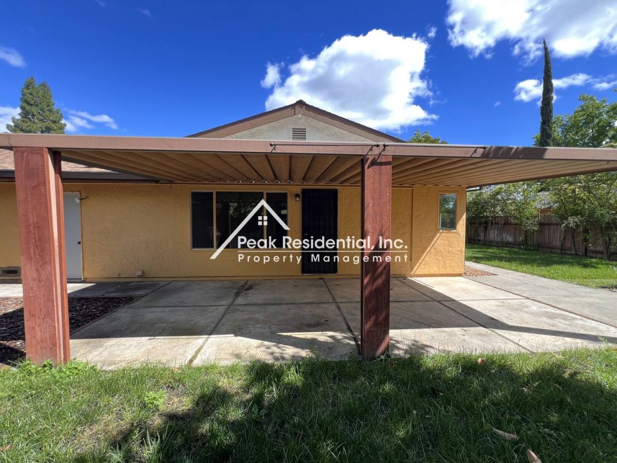 House for rent at 6249 Sunmist Way, Citrus Heights, CA 95621