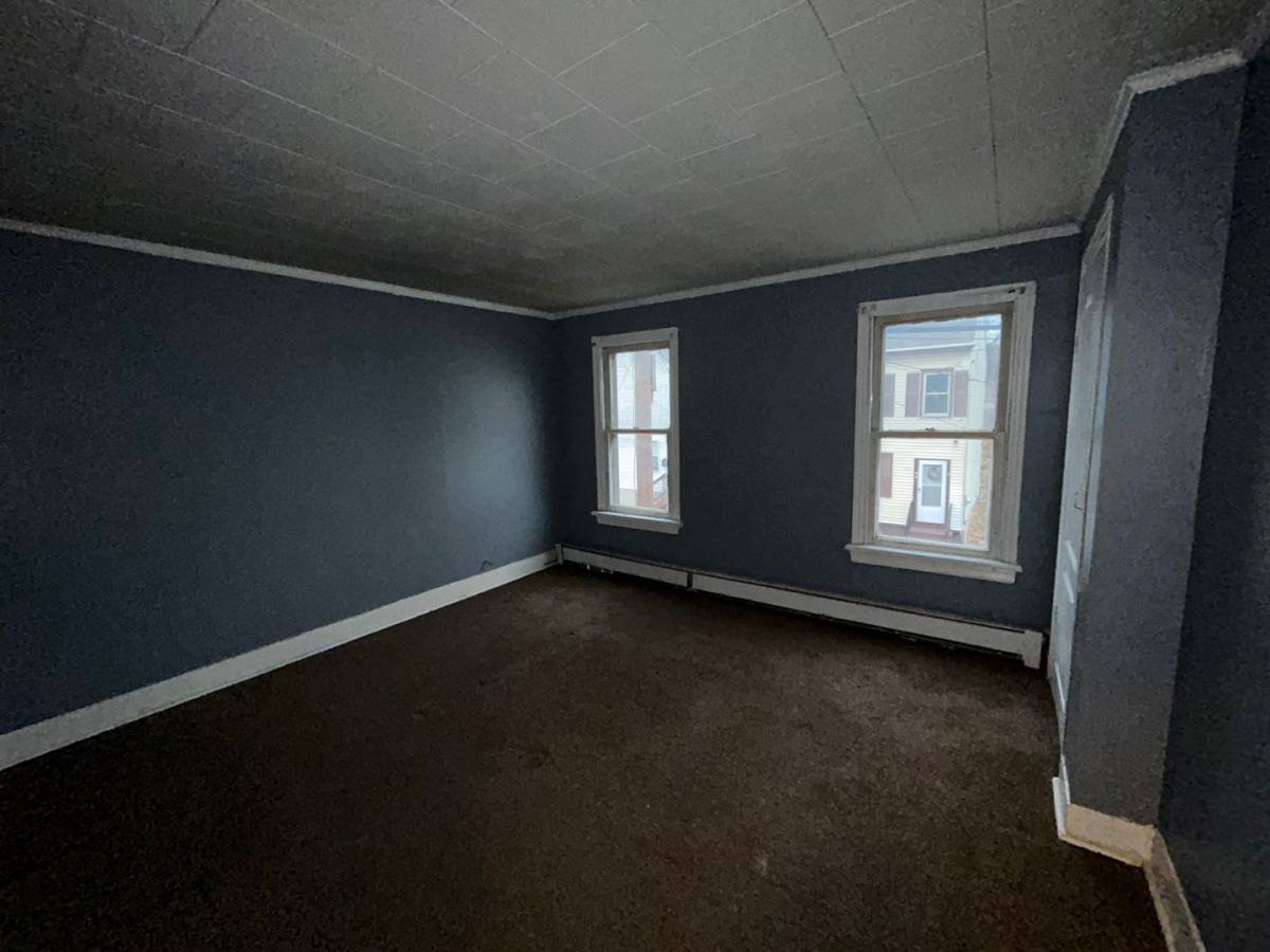 House for rent at 27 Passaic St, Trenton, NJ 08618
