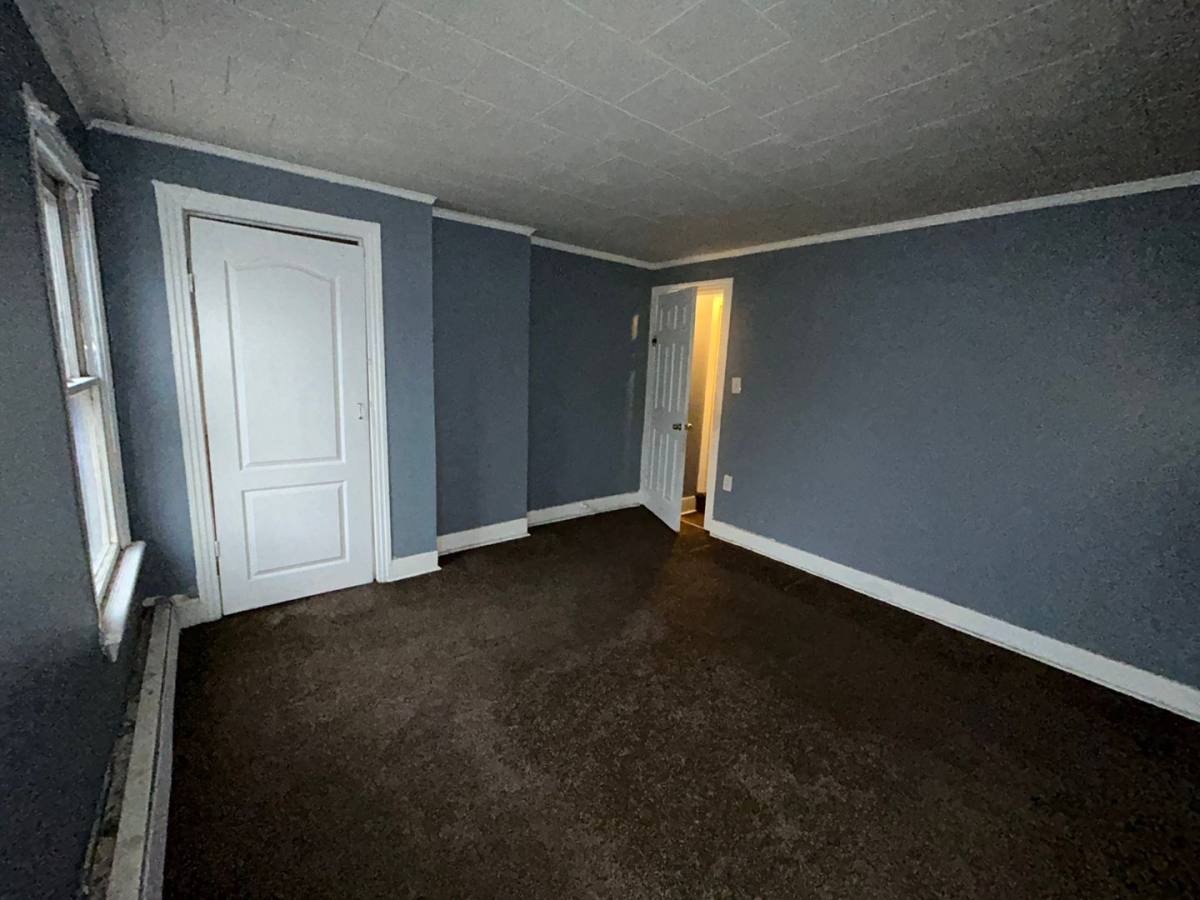 House for rent at 27 Passaic St, Trenton, NJ 08618