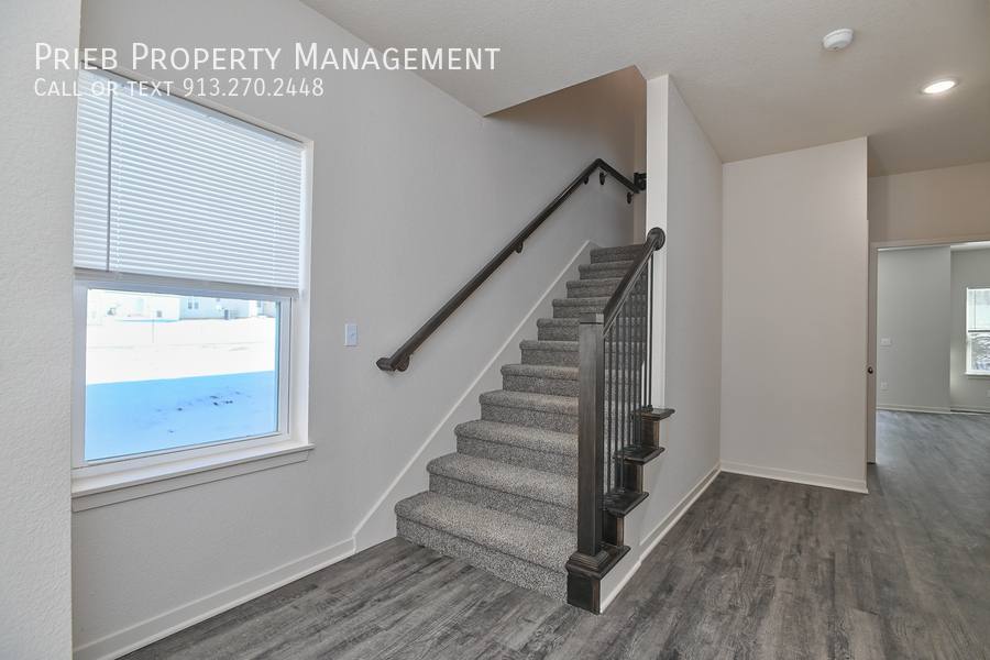 Townhouse for rent at 3221 N 103rd Place #BUILDING 34, Kansas City, KS 66109