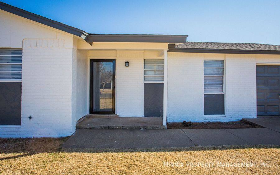 House for rent at 4813 6th St, Lubbock, TX 79416